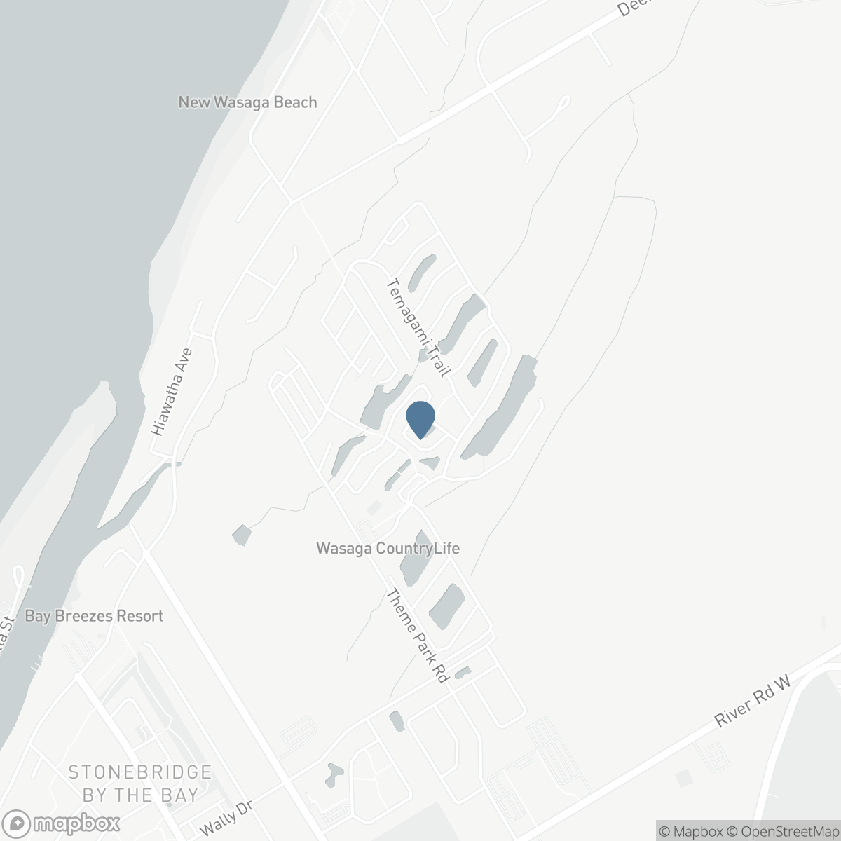 15 HURON CIRCLE, Wasaga Beach, Ontario L9Z 1X7
